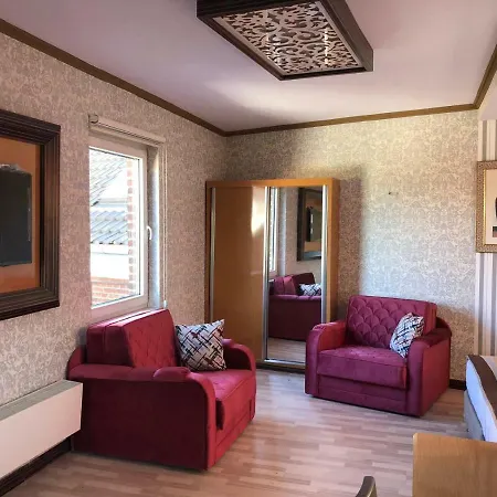 Demosanhotel בית הארחה הילדן